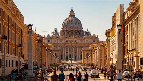 vatican city population|Vatican City: country data and statistics .